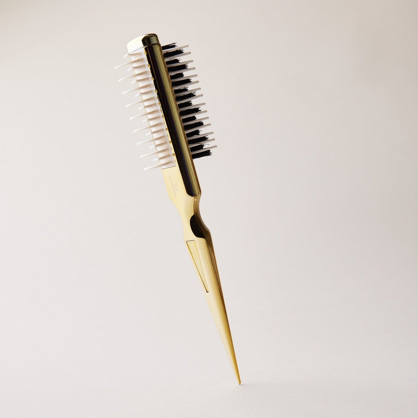 Sarah Harrington - 6 in 1 Teasing & Volumizing Brush
