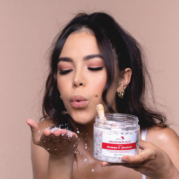 Silk Oil of Morocco - Champagne & Strawberries Argan Bath Salts
