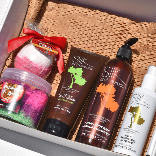 Skin Favourites Mixed Box Hamper